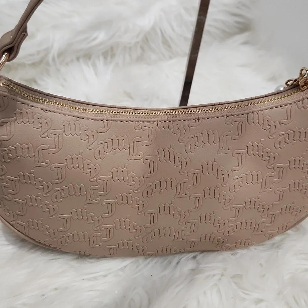 🤎▪️Juicy Couture🔹️▪️Brown Cafe Emboss  String Of Pearls Shoulder Bag